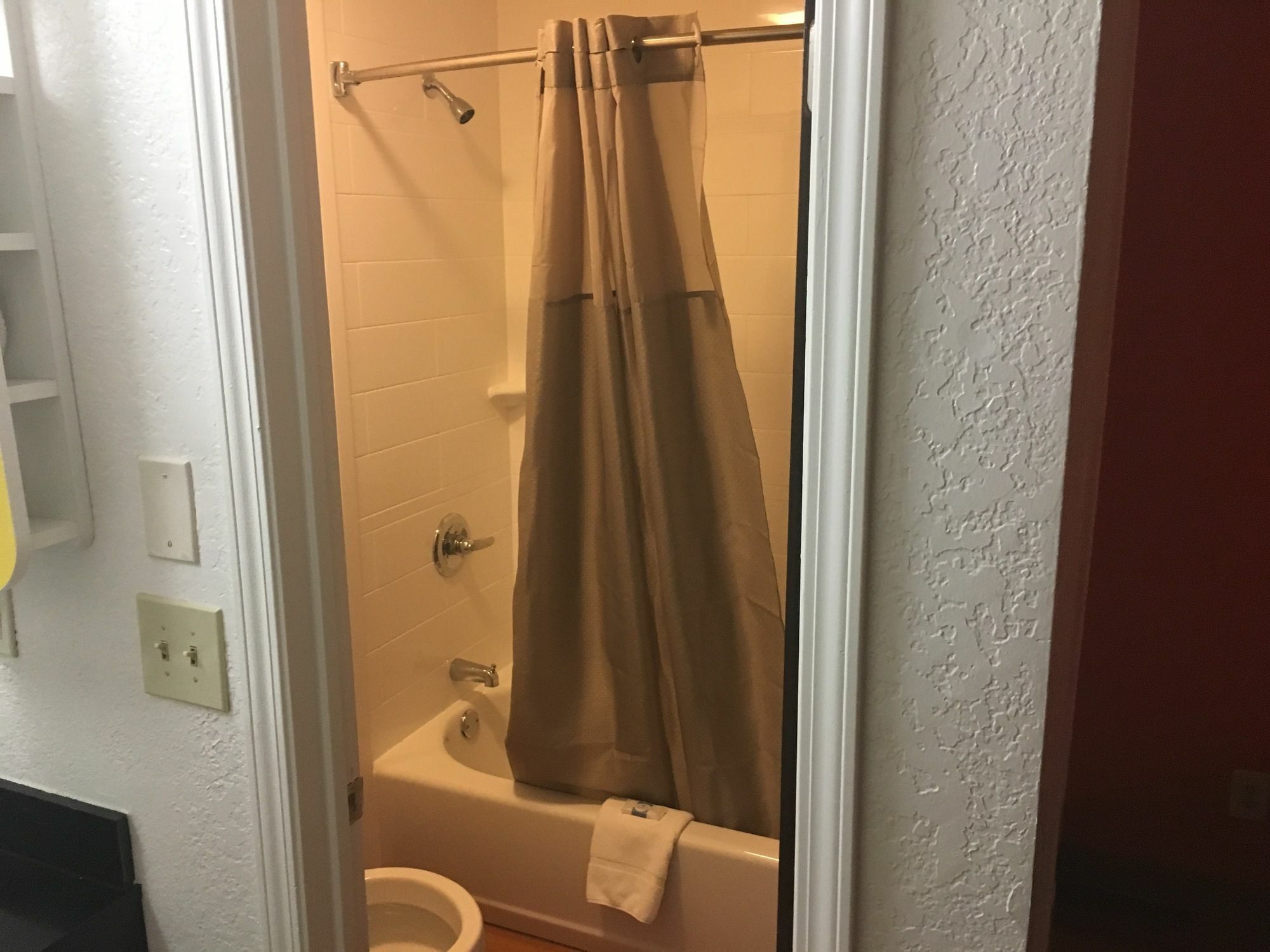 Days Inn By Wyndham Oklahoma City Nw Expressway Warr Acres Bagian luar foto